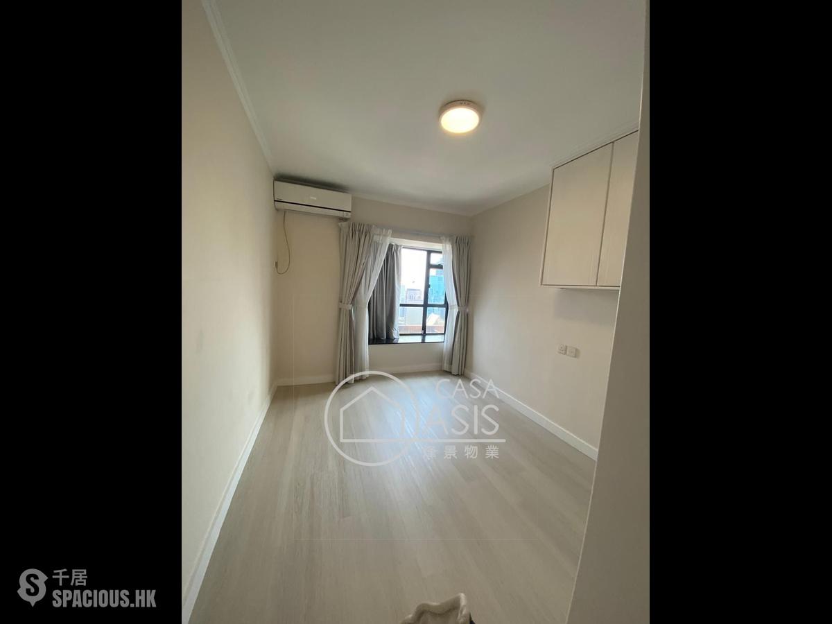 Mid Levels Central - The Grand Panorama 01