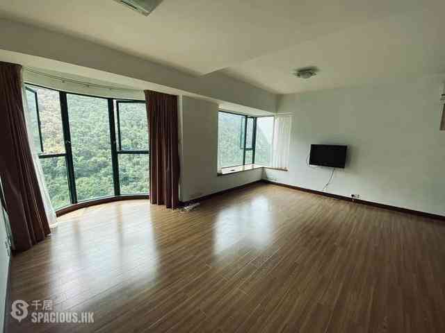 Mid Levels Central - Hillsborough Court 01
