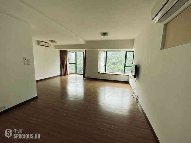 Mid Levels Central - Hillsborough Court 06