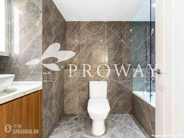 The Peak - Strawberry Hill 12