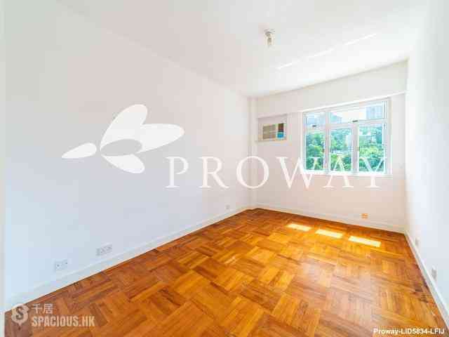 Pok Fu Lam - Scenic Villas 08