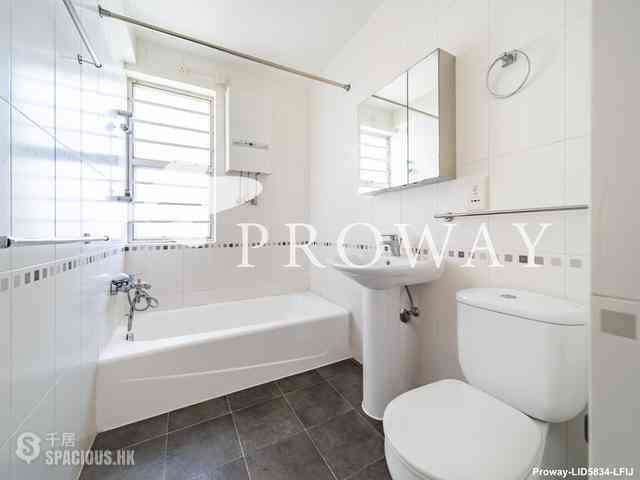 Pok Fu Lam - Scenic Villas 11