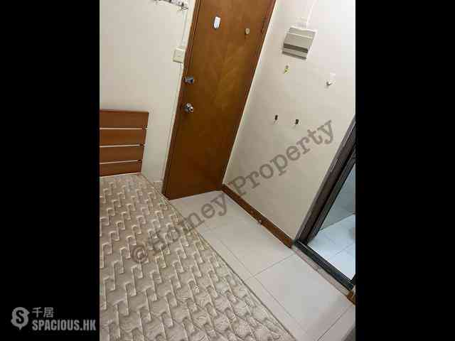 Causeway Bay - Lockhart House 04