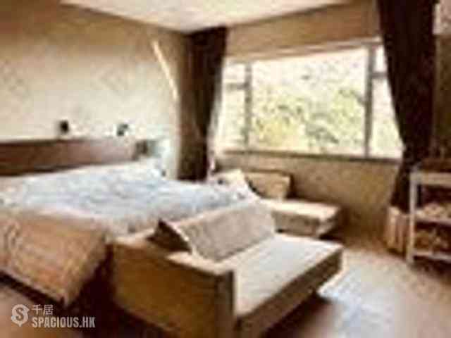 Mid Levels Central - Elegant Garden 06