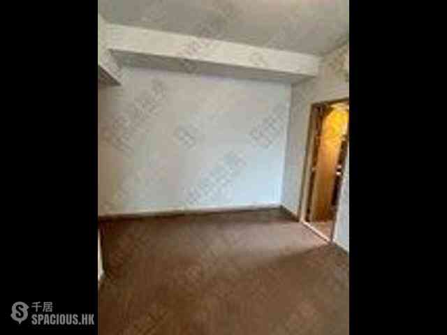 Wong Chuk Hang - The Southside Phase 2 La Marina Tower 2A 01