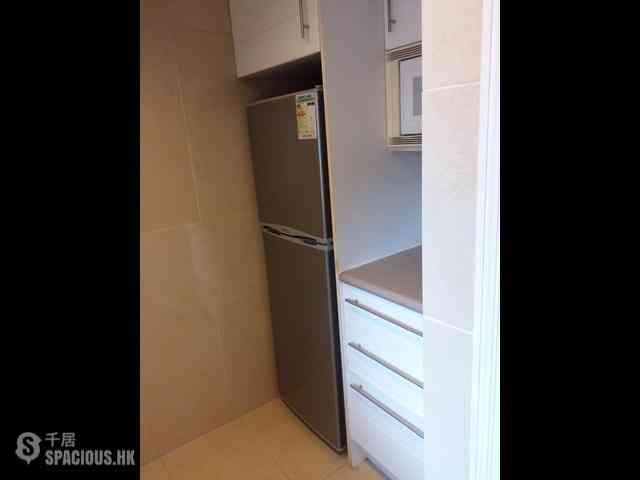 Sheung Wan - Queen's Terrace Block 1 06