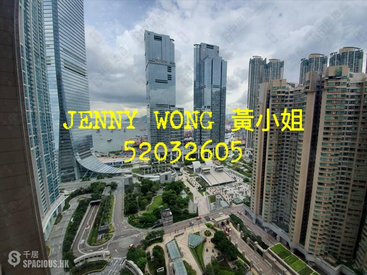 West Kowloon - The Arch 01
