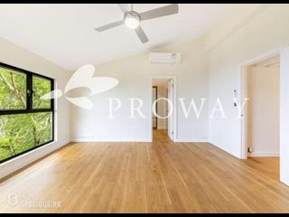 The Peak - Strawberry Hill 05
