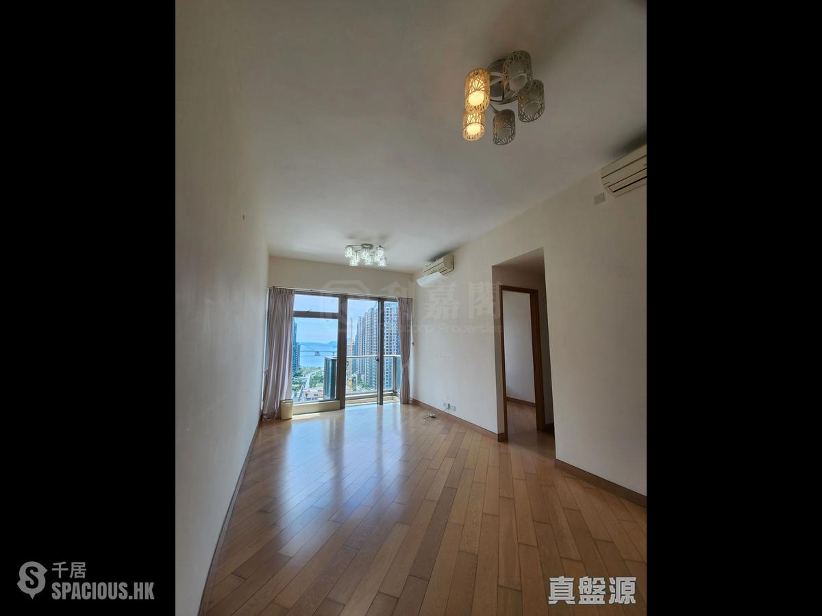 Tseung Kwan O - The Wings 01