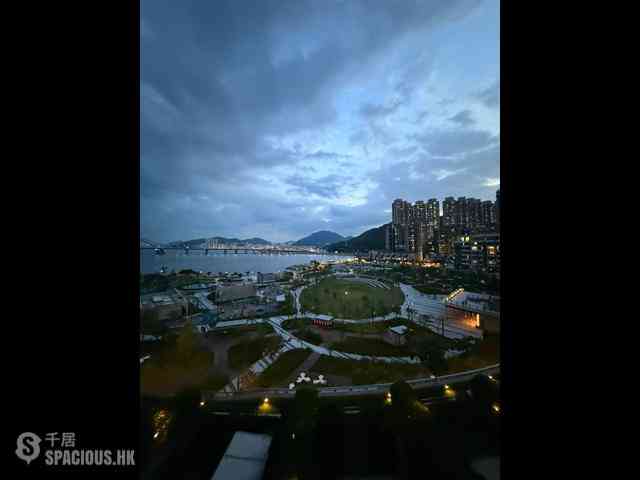 Tseung Kwan O - The Wings Ocean Wings Block 2 10