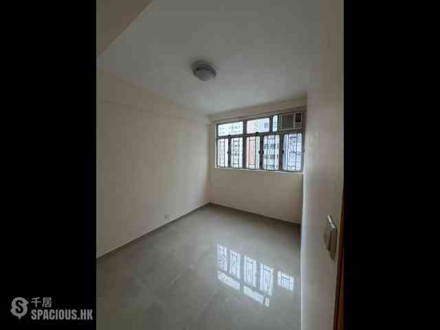 Wan Chai - Yee Hing Building 04