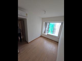Sai Ying Pun - Island Crest Block 2 05