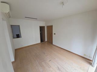 Sai Ying Pun - Island Crest Block 2 06