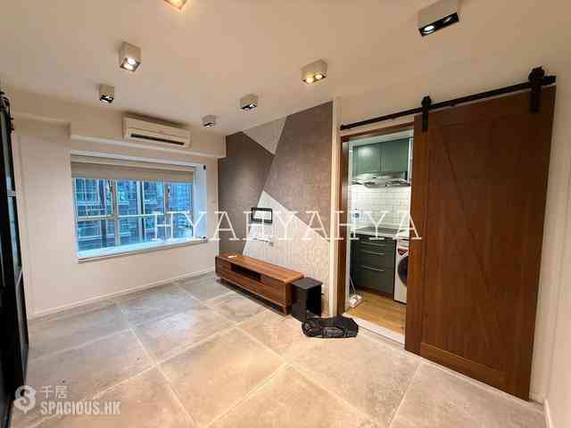 Mid Levels Central - Midland Court 01