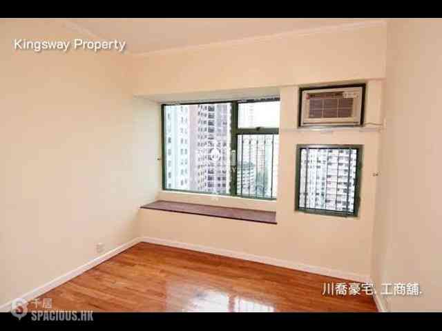 Mid Levels Central - Robinson Place 03