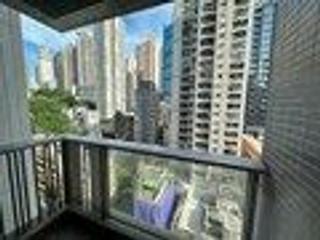 Sai Ying Pun - Island Crest Block 2 07