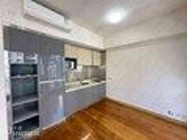 Sai Ying Pun - Island Crest Block 2 02