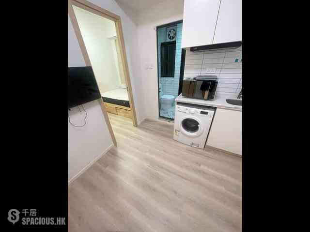 Causeway Bay - Hoi Deen Court 02