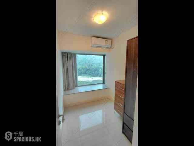 Tung Chung - Caribbean Coast Phase 3 Carmel Cove Tower 10 06