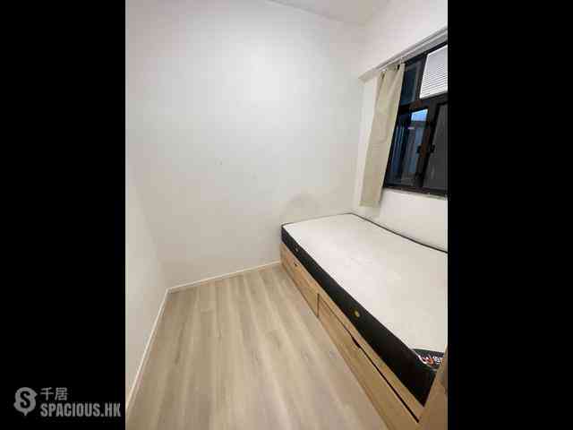 Causeway Bay - Hoi Deen Court 03