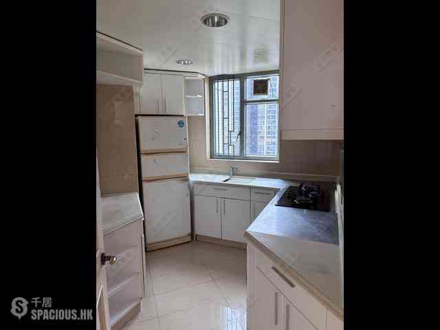 Tung Chung - Caribbean Coast Phase 1 Monterey Cove 01