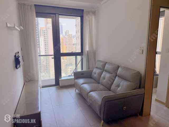 Sai Ying Pun - Two・Artlane 08