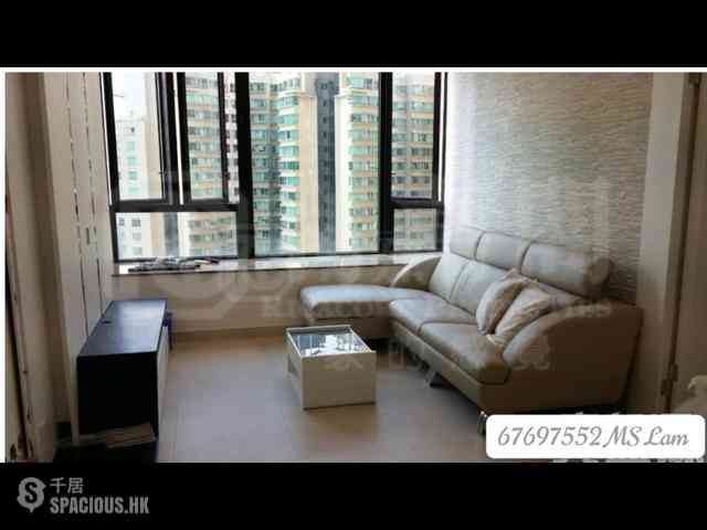 West Kowloon - The Arch Sky Tower (Block 1) 01
