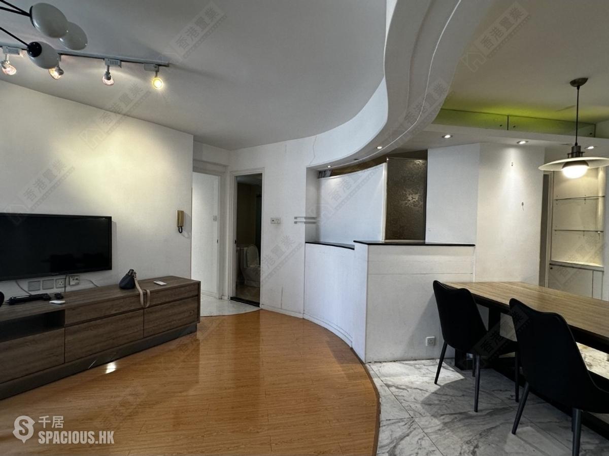 Tin Hau - Park Towers Block 1 01