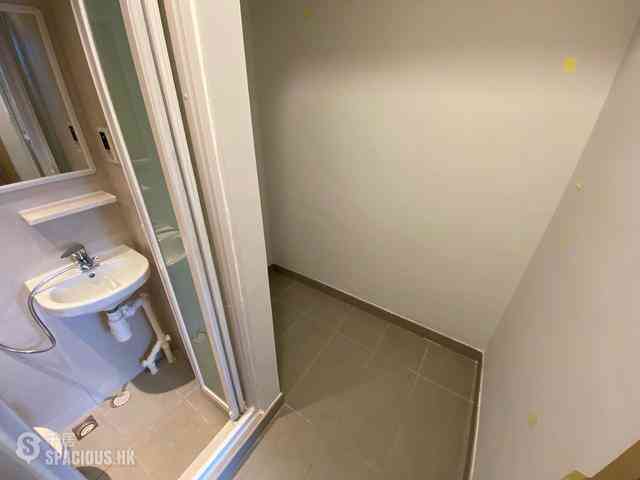 Wong Chuk Hang - The Southside Phase 4B Tower 1A 08