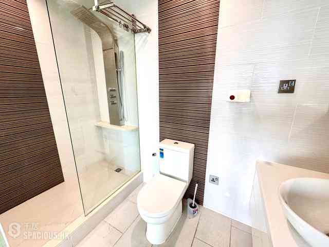 West Kowloon - The Harbourside Block 3 06