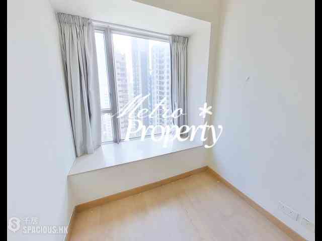 Sai Ying Pun - Island Crest 09