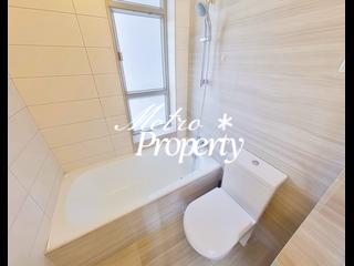 Sai Ying Pun - Island Crest 10
