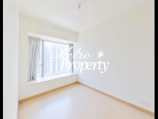 Sai Ying Pun - Island Crest 11