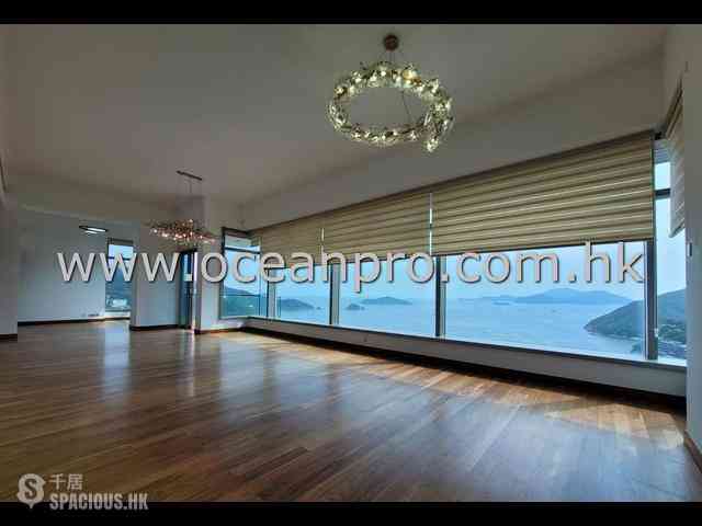 Repulse Bay - Grosvenor Place 01