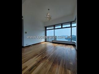 Repulse Bay - Grosvenor Place 04