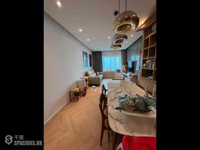 West Kowloon - Sorrento 07