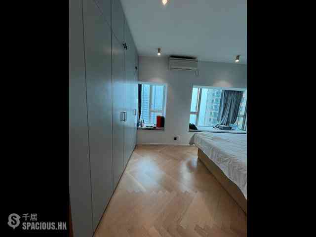 West Kowloon - Sorrento 11