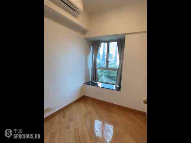 West Kowloon - Sorrento 06