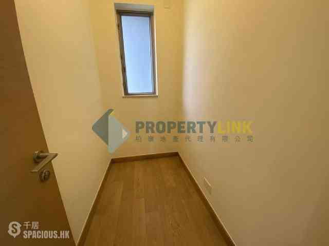 Sai Ying Pun - Island Crest 05