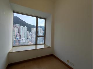 Sai Ying Pun - Island Crest 05