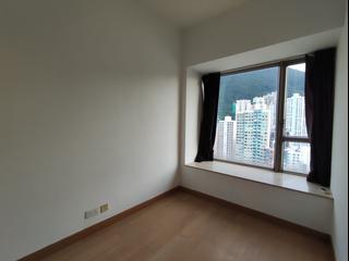 Sai Ying Pun - Island Crest 06