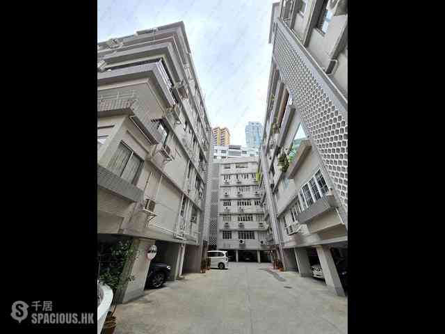 Mid Levels Central - Hong Lok Mansion 08