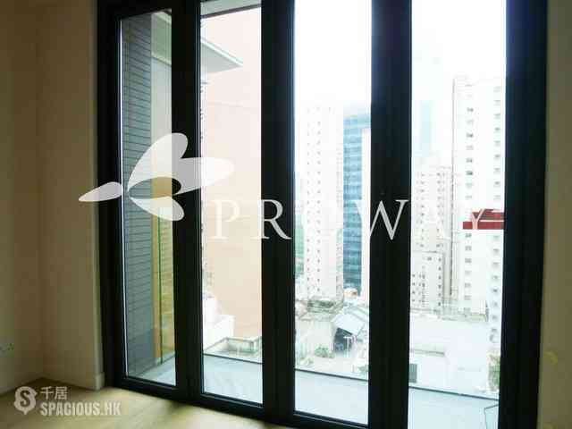 Mid Levels Central - Gramercy 03