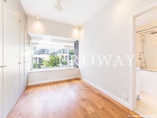 Mid Levels East - Bowen Place 10