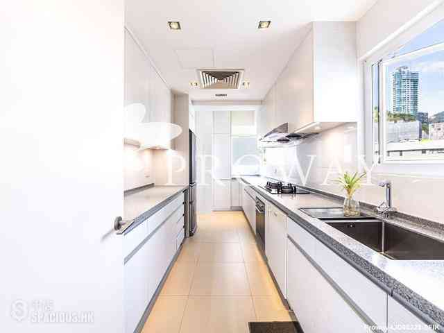 Mid Levels East - Bowen Place 12
