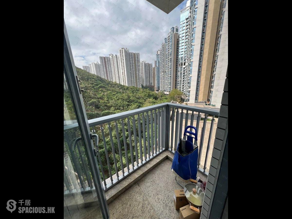 Ap Lei Chau - Larvotto 01