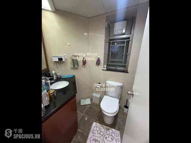 West Kowloon - Sorrento 16