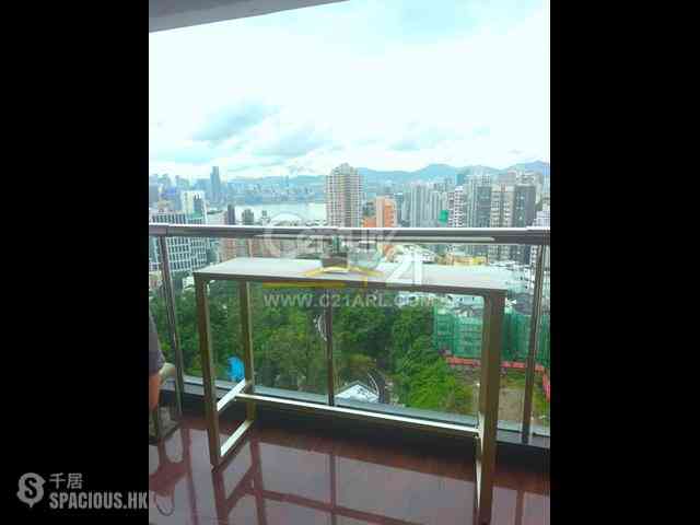 Tai Hang - Swiss Towers 01