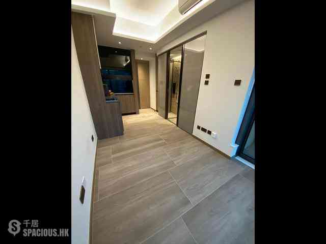 Sai Ying Pun - One・Artlane 02