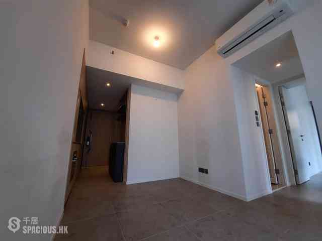 Sai Ying Pun - Bohemian House 03